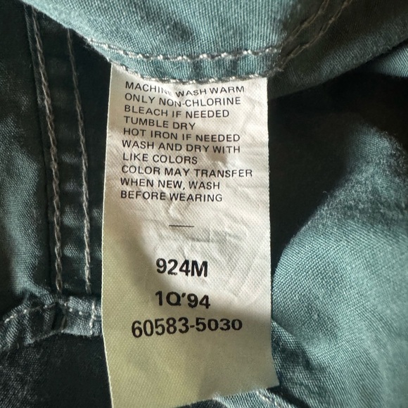 Vintage Levi’s white tab green long sleeve shirt Size XL 100% cotton - Picture 13 of 15